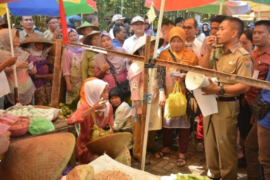 Bupati Yoyok Luncurkan Program Usir Rentenir
