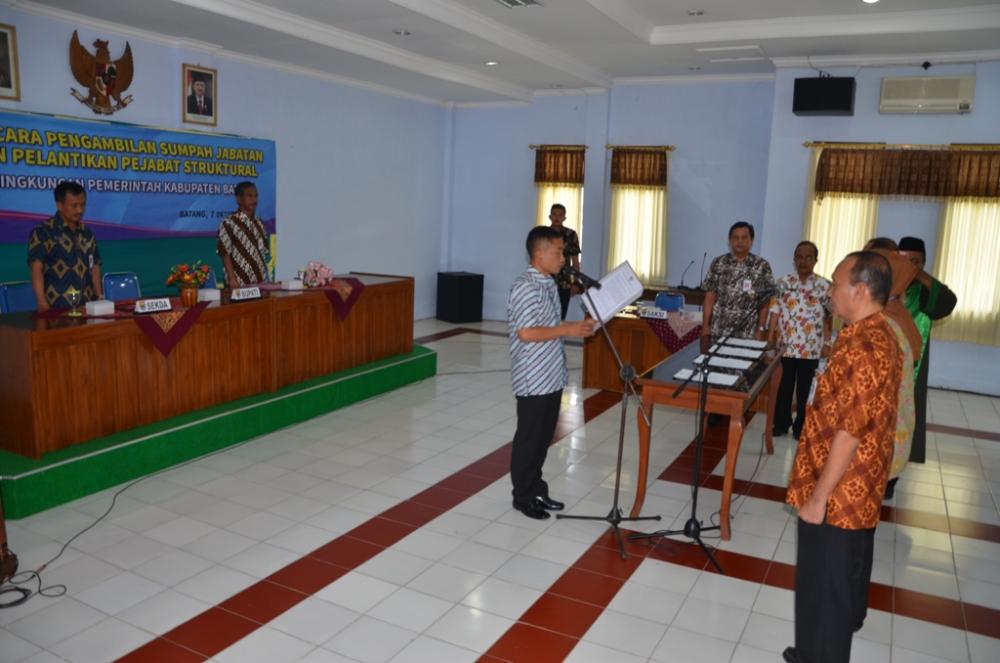 Bupati Batang Melantik Empat Pejabat Struktural 
