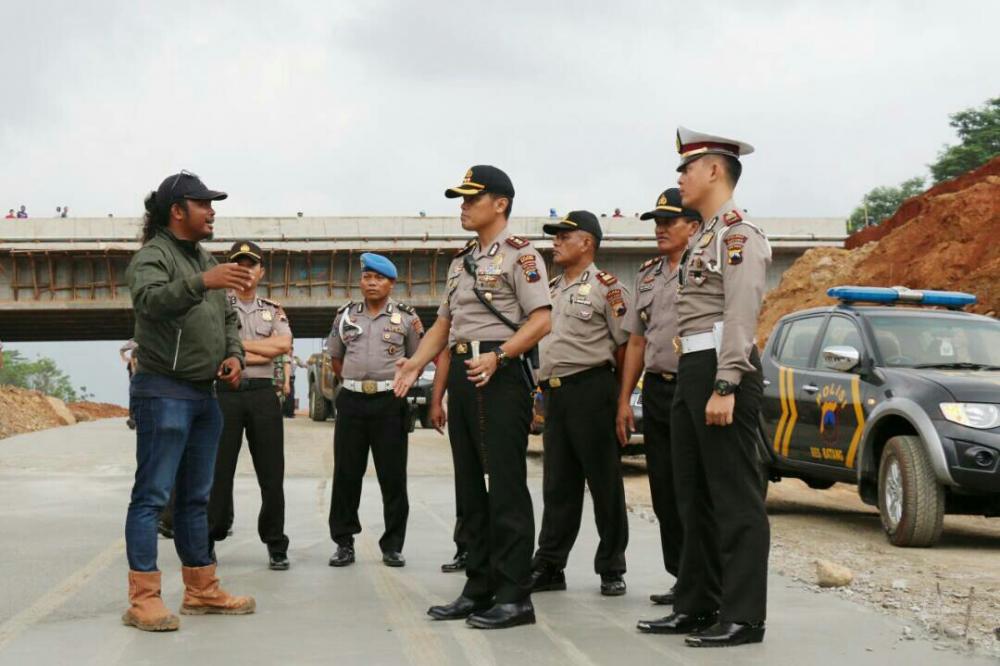 H-7 Lebaran Tol Batang Semarang Bisa Dilalui Kendaraan Pribadi