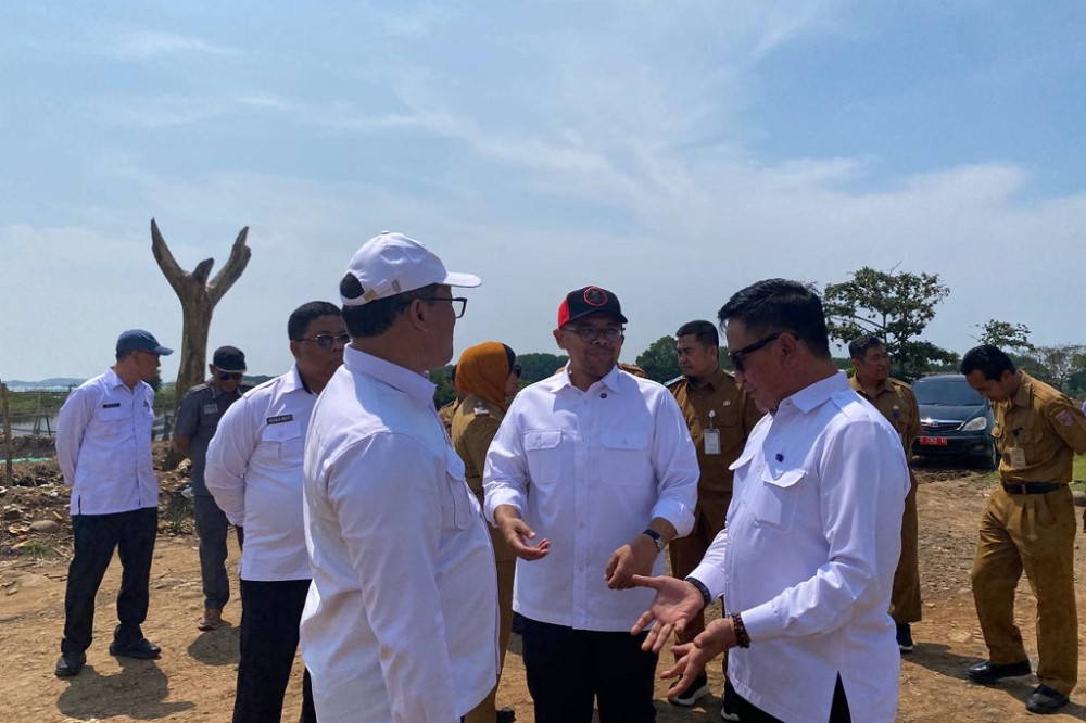 Bupati Batang Prioritaskan Penanganan Banjir Rob di Pesisir Barat