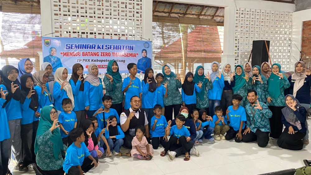 Ketua PKK Batang Ajak Anak Talasemia Bermain, Dorong Edukasi dan Deteksi Dini