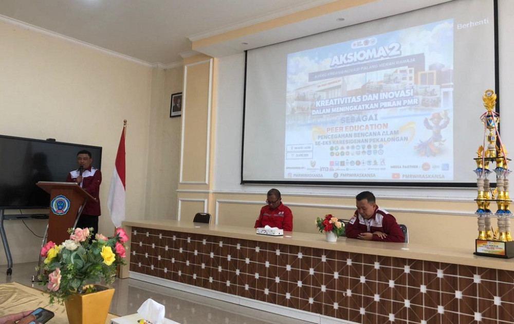 Tingkatkan Skill Peer Education Bagi PMR, SMKN 1 Batang Gelar AKSIOMA