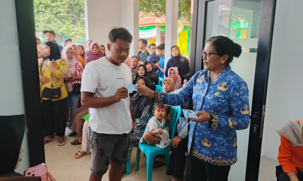 Disdukcapil Batang Jemput Warga Lewat Program "Bulan Lintang"