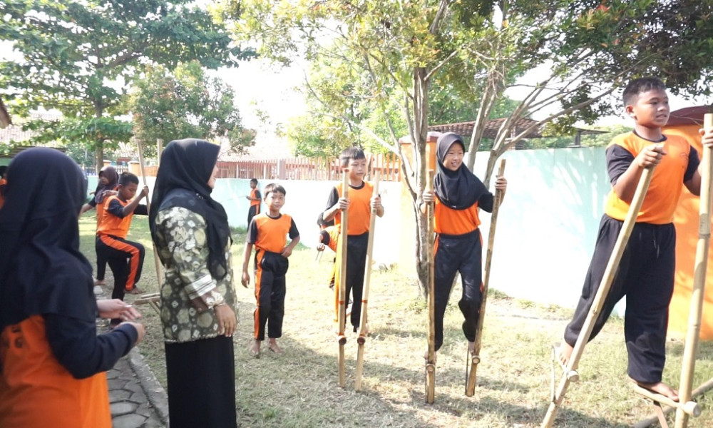 Dolanan Anak, Solusi Media Pembelajaran yang nteraktif dan Menyenangkan