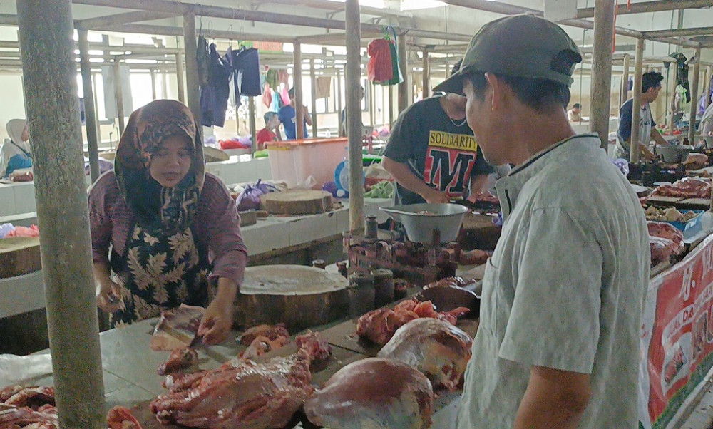 Harga Daging Merangkak, Pengusaha Bakso Terpaksa Kurangi Takaran