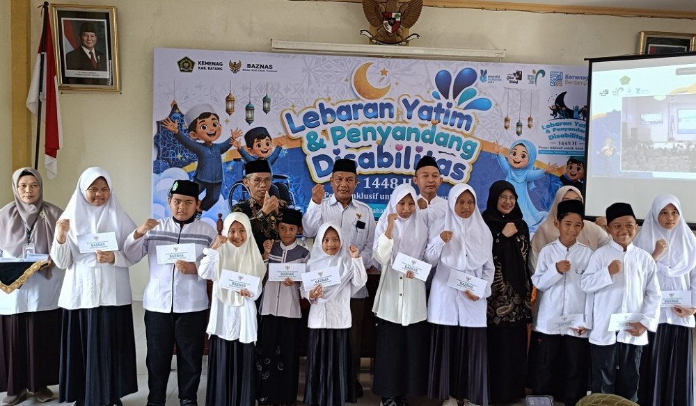 Konsisten Sisihkan Rezeki, ASN Kemenag Batang Santuni Ribuan Yatim