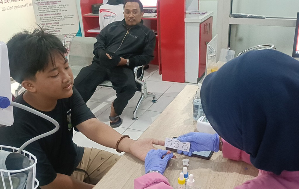 Pendaftar Haji Meningkat, PMI Batang Diserbu Gen Z Cek Darah
