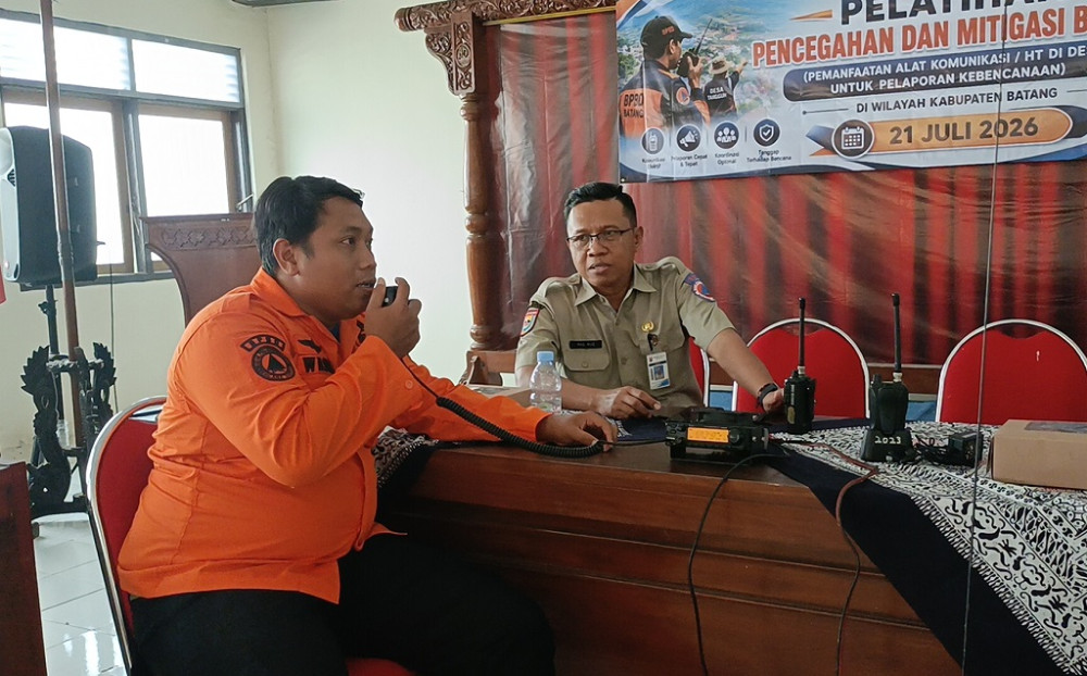 BPBD Batang Gandeng RAPI Edukasi Perangkat Desa Optimalkan Pemanfaatan HT