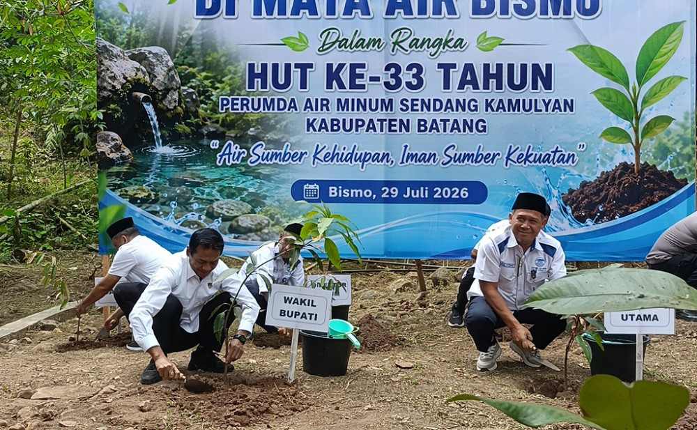 Regenerasi Mata Air Bismo, PUDAM Sendang Kamulyan Intensifkan Penanaman Pohon