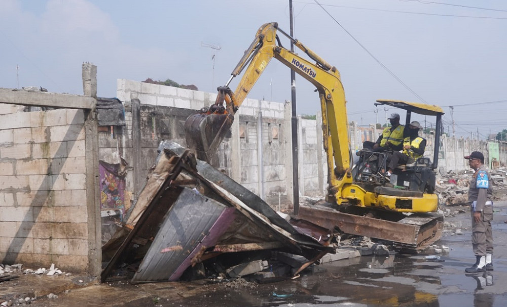 Penataan RTH dan Drainase Jalan Pattimura Dimulai
