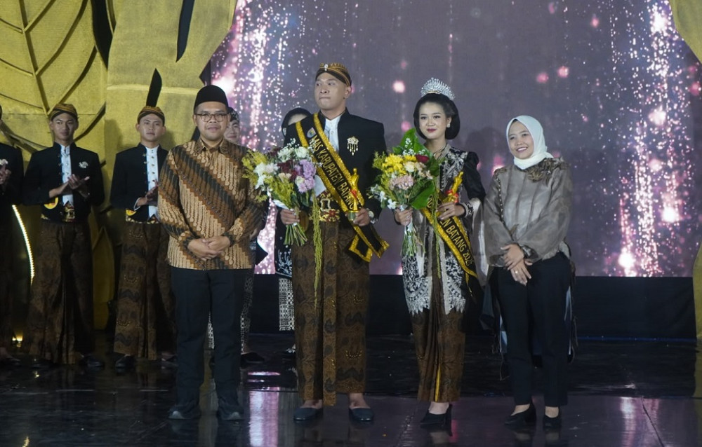 Ale dan Sevilla Terpilih sebagai Mas dan Mbak Duta Wisata Kabupaten Batang 2026