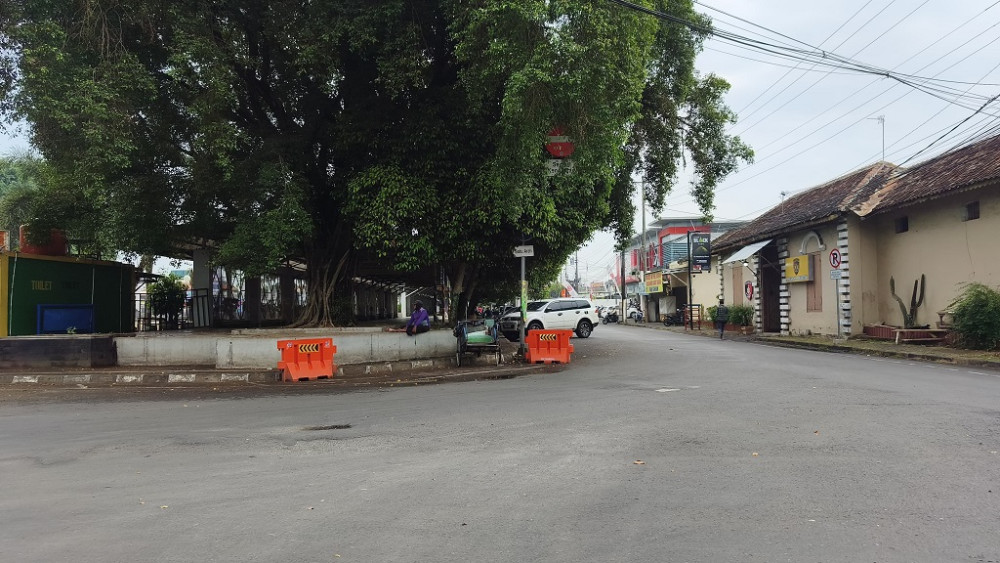 Alun-alun Batang Bakal Padat, Petugas Siapkan Skema Parkir dan Jalur Alternatif
