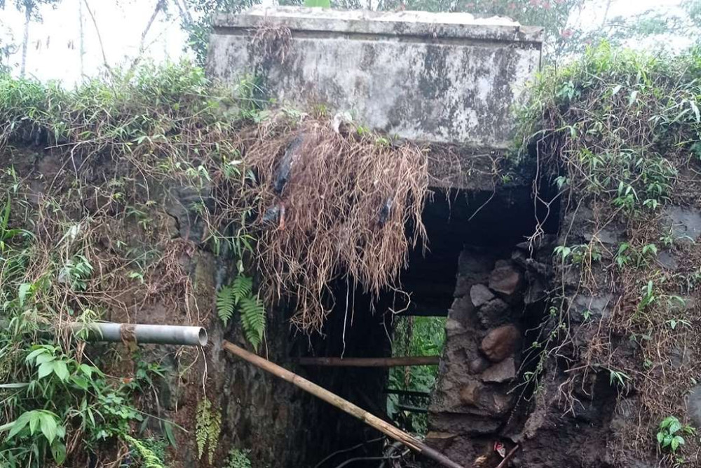 Akses Terputus, Bupati Batang Prioritaskan Kajian Perbaikan Jembatan Ngroto