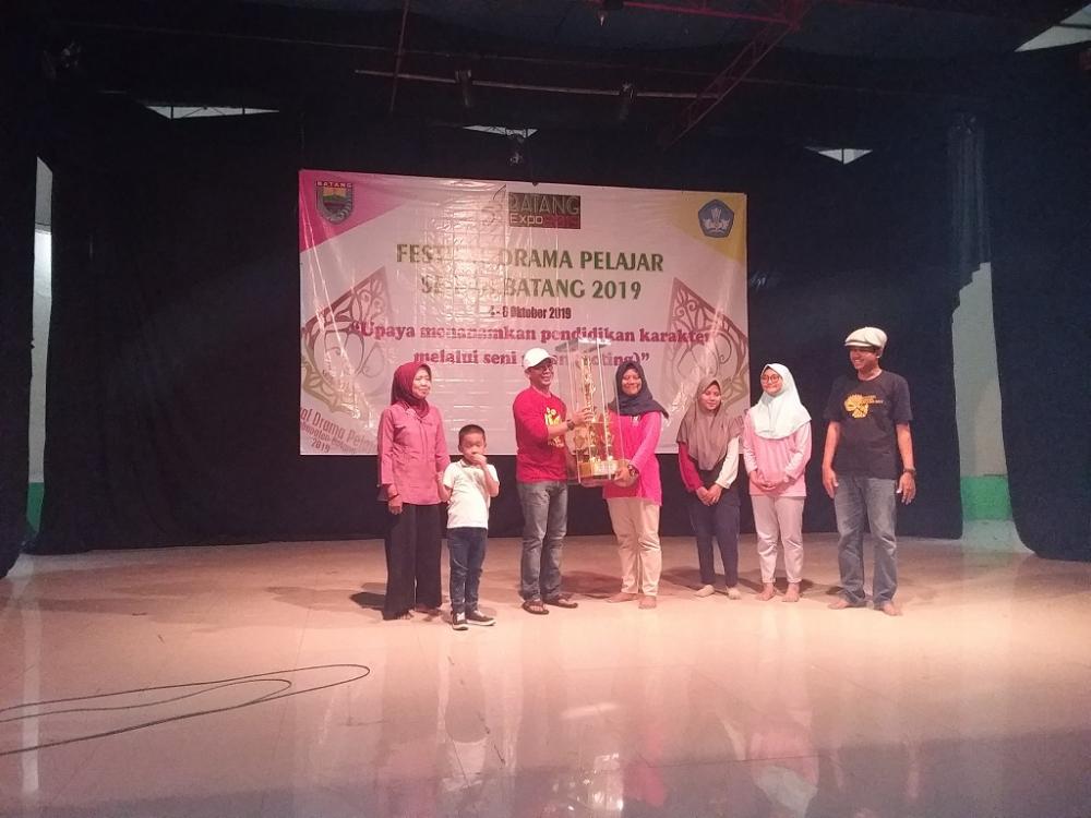 Bupati Batang : Seniman Butuh Ruang Berekspresi