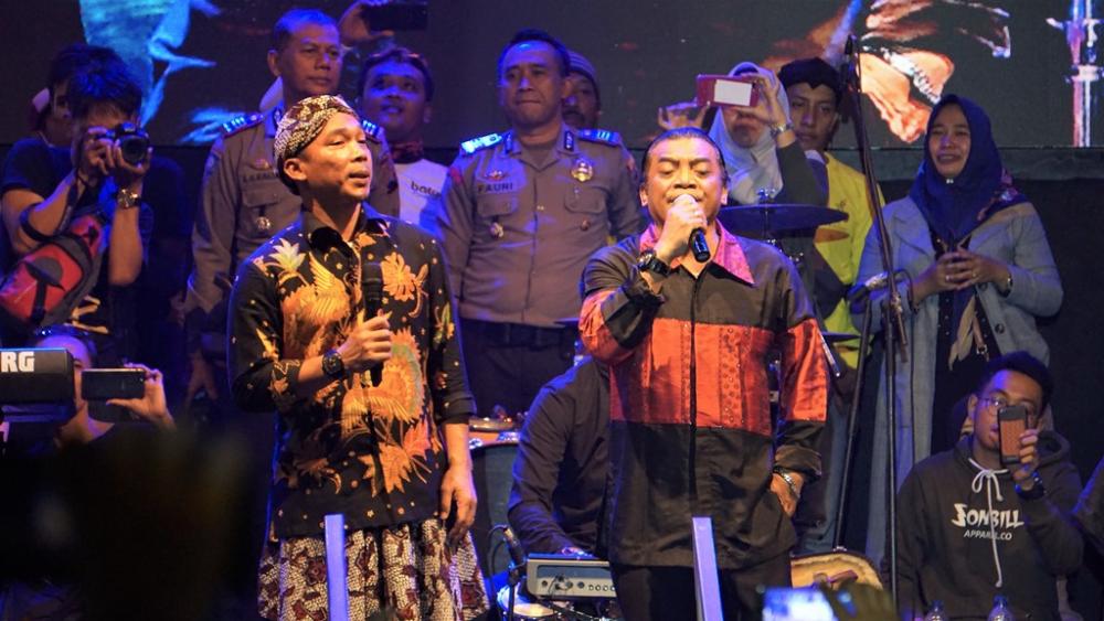 Batang Expo 2019 Ditutup Duet Bupati Batang dan Didi Kempot