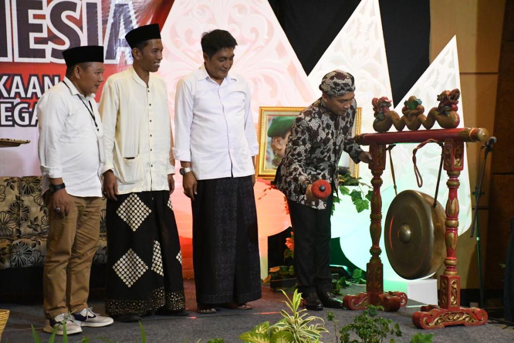 Bupati Batang Buka Silatnas Petanesia 