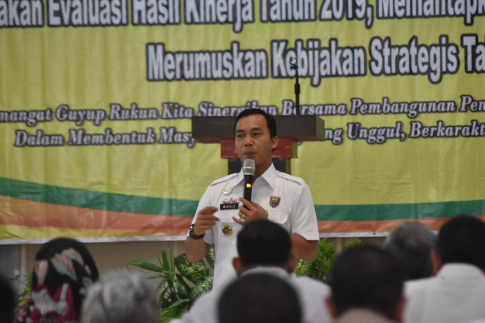 Bupati Batang Minta Evaluasi Hasil Kinerja Disdikbud Optimalkan Kenaikan IPM 