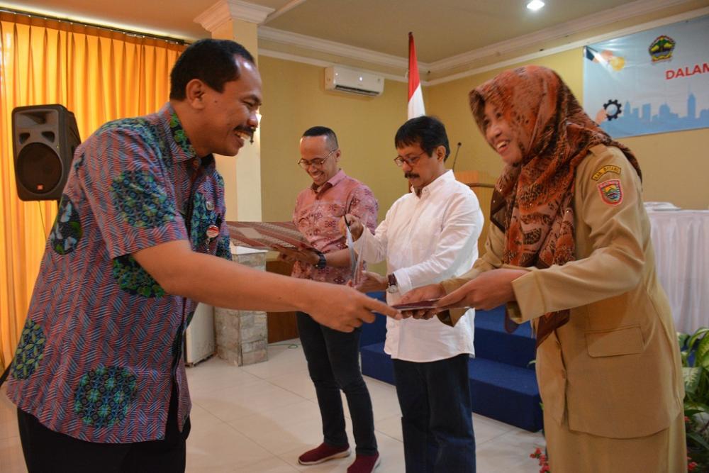 Mahasiswa Undip Batang Diminta Sukseskan Government Public Relationship