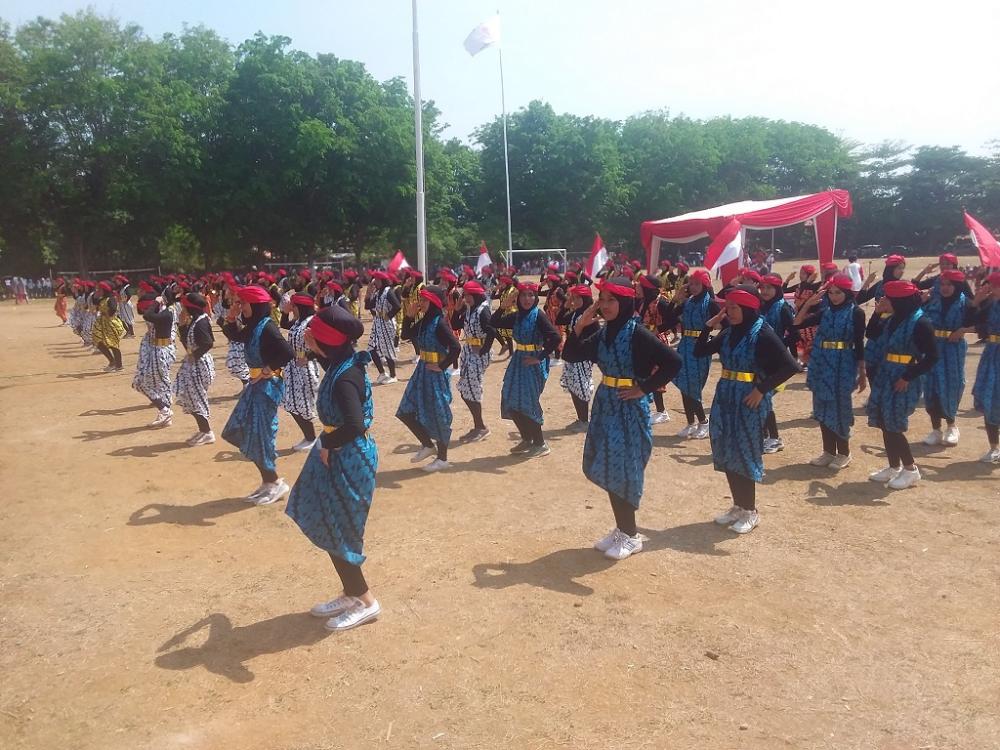 Tari Kolosal Ini Indonesia