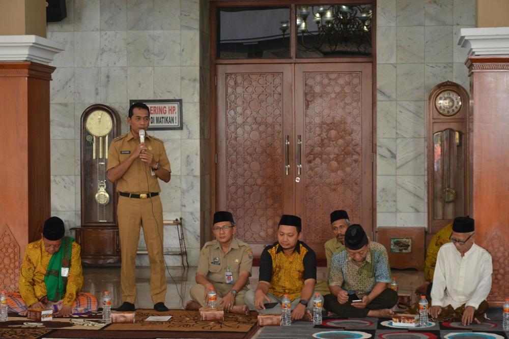 Wakil Bupati Batang Minta Jamaah Umroh Jaga Budaya Indonesia