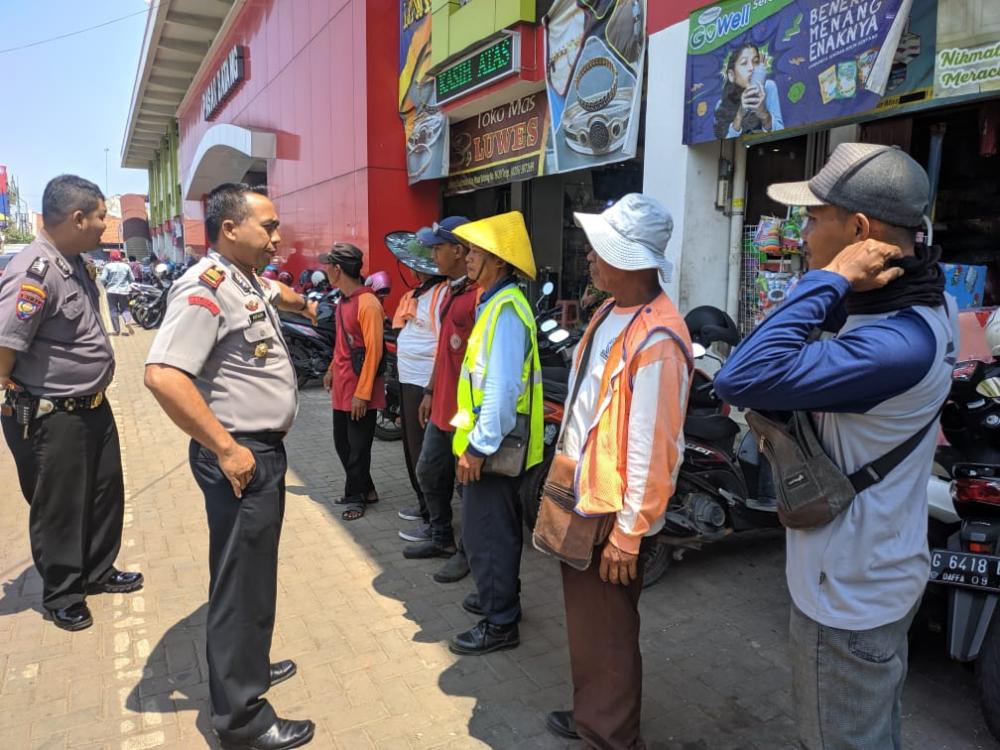Cegah Curanmor, Kapolsek Batang Kota Bina Juru Parkir