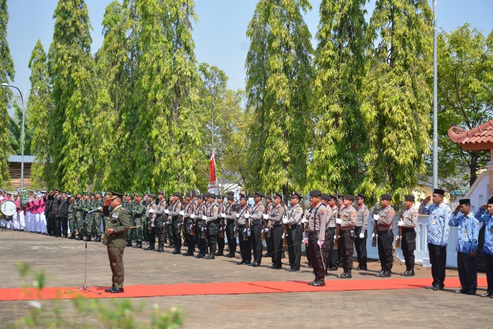 Upacara Di Tmp Kadilangu Batang