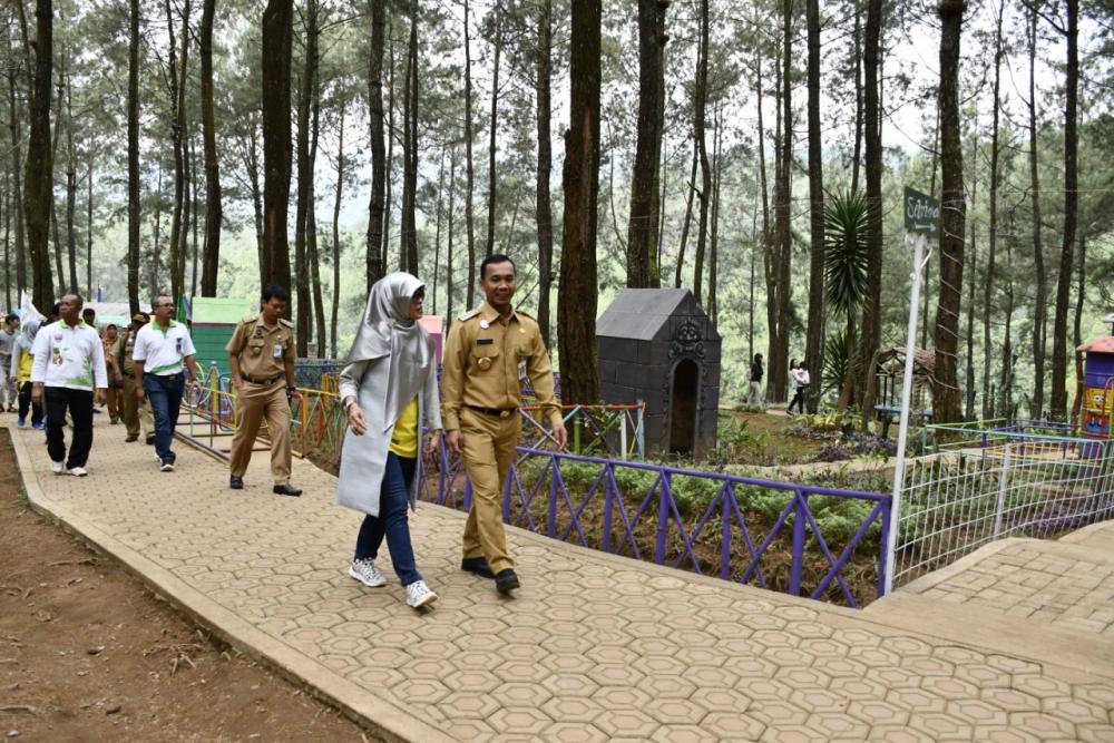 Dukung Wisata di Tiga Kabupaten, Bupati Batang Siap Bangun Infrastruktur 