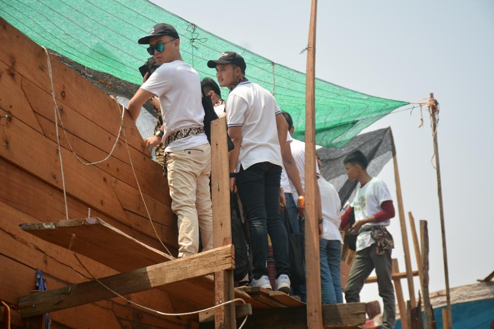 PROSES PEMBUATAN KAPAL