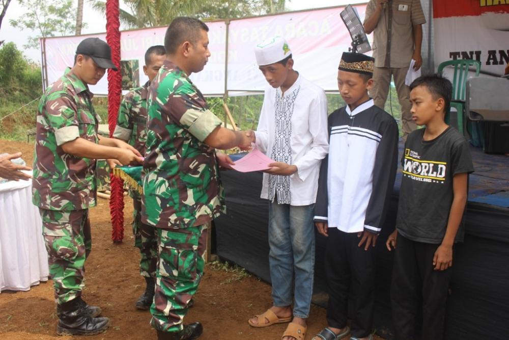Peringati Hari Juang TNI AD Kodim 0736 Batang, Berikan Bantuan Baksos