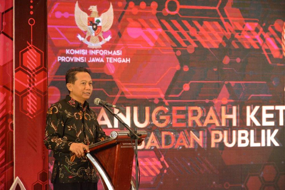 TANTANGAN HADAPI ANOMALI INFORMASI