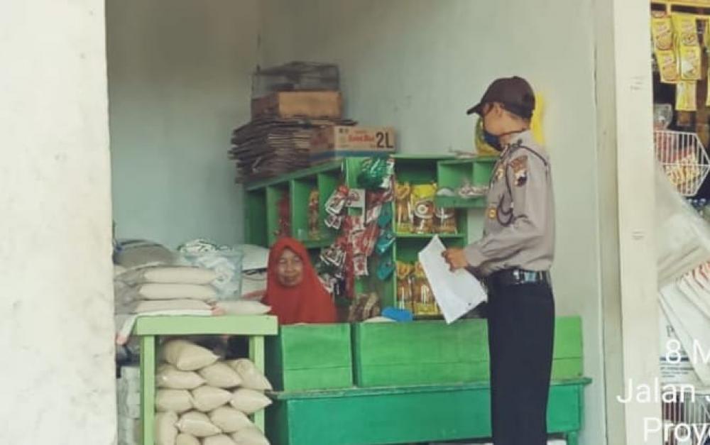 Polsek Batang Pantau Harga Saat Corona