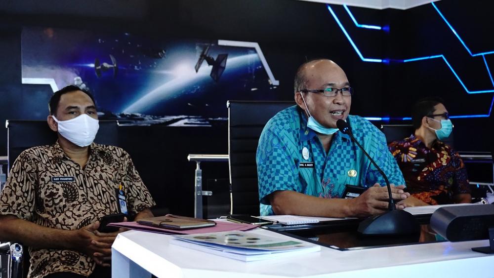 Diskominfo Batang Gelar Webimar Smart City di Indonesia