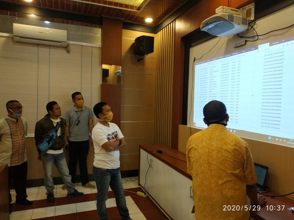 Jelang New Normal Bupati Batang Sidak Kantor BKD Selama WFH