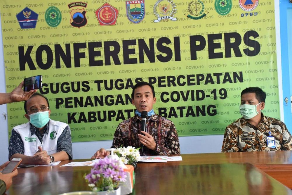 Bupati Batang, Mengakhiri Status Tanggap Darurat Bencana Covid-19