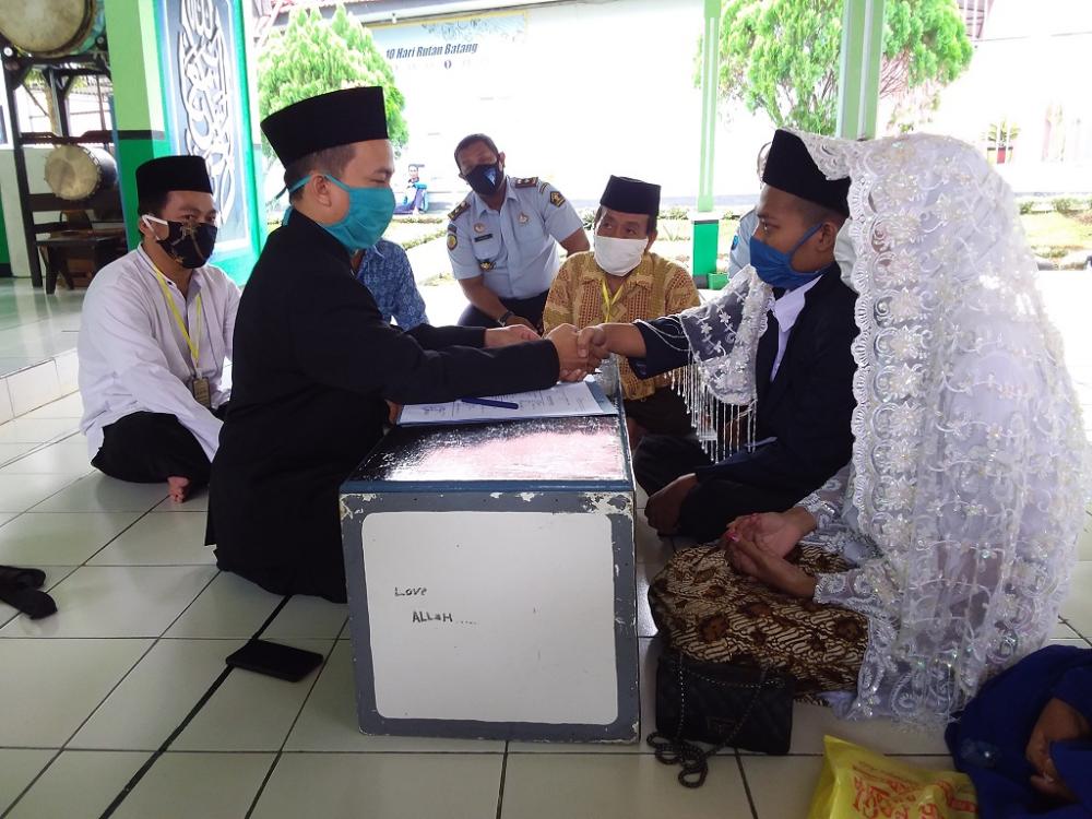 Akad Nikah di Rutan Batang, WBP Tetap Ikuti Protokol Kesehatan