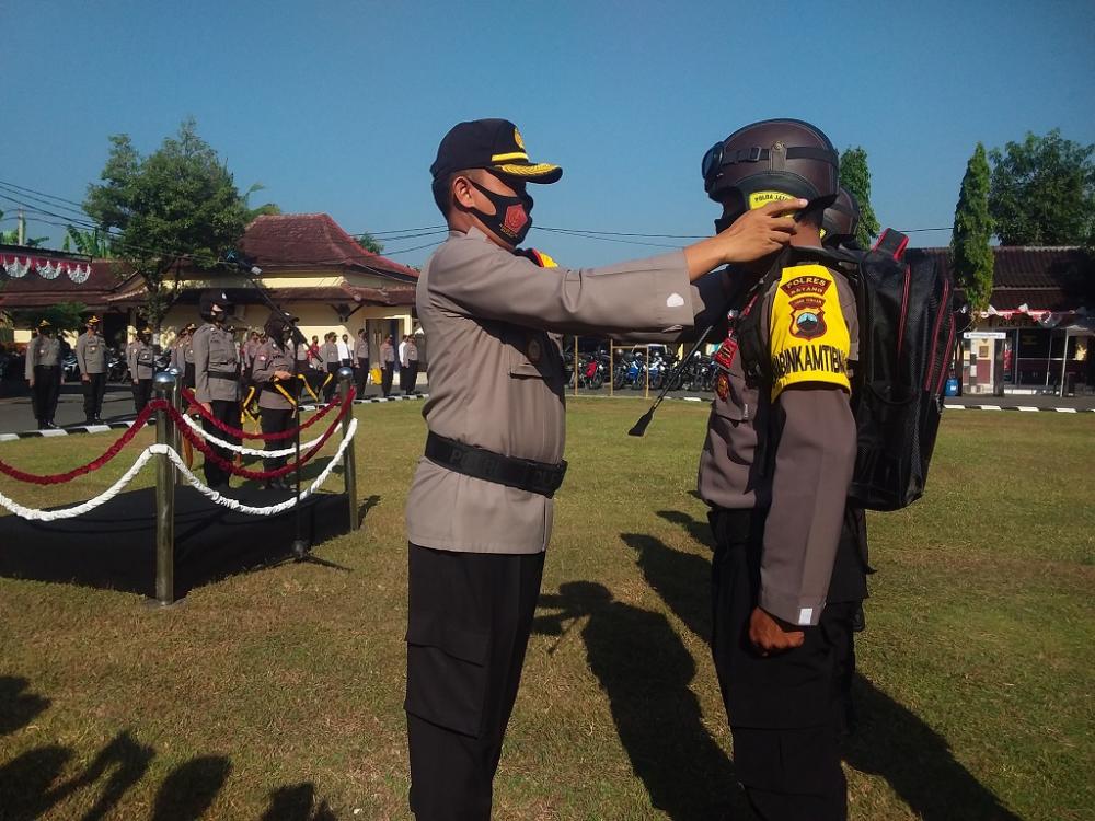 Sinergi Bhabinkamtibmas Candi Bersama Warga di Masa Pandemi