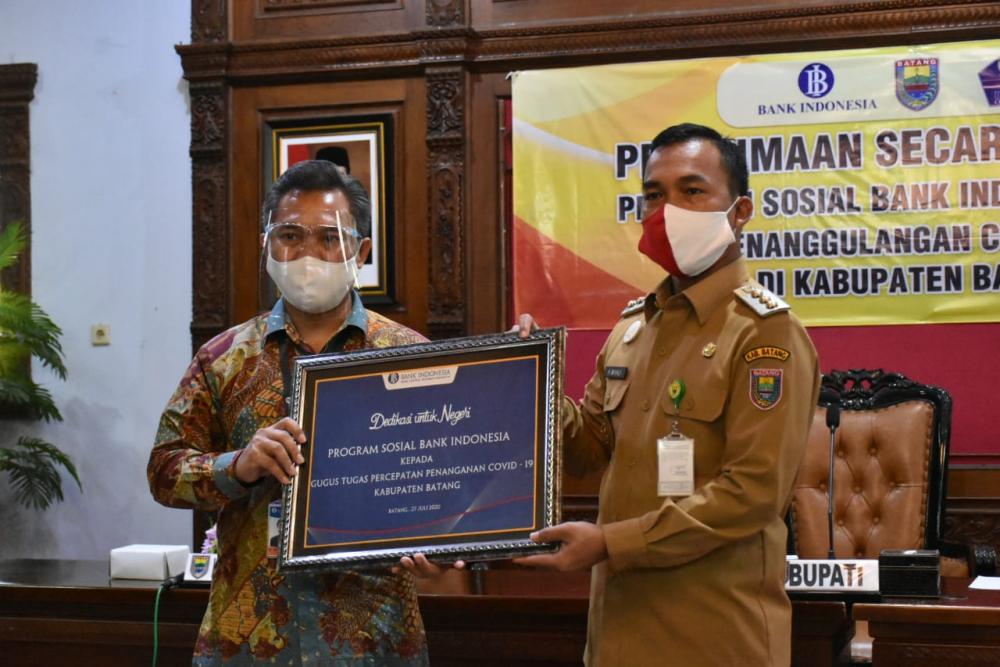 Bank BI Berikan Bantuan Penanggulangan Covid-19 di Batang