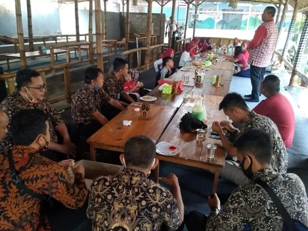 Samakan persepsi, Karutan Batang Sosialisasikan WBK kepada Dharma Wanita