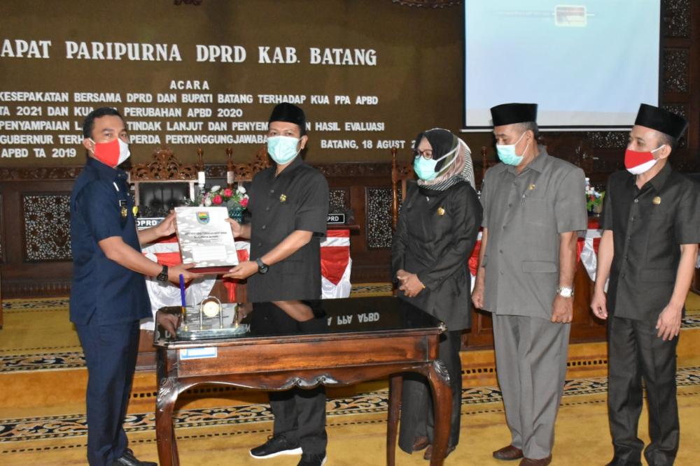 Bupati Batang Lapor ke DPRD Mengenai Piutang BPJS Kesehatan