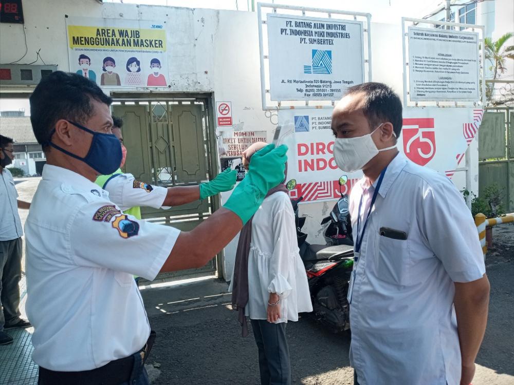 UKUR SUHU TUBUH SEBELUM BERTUGAS