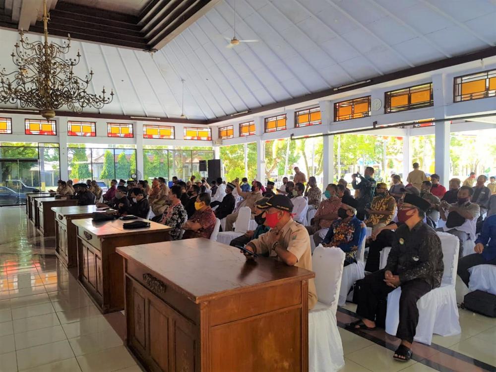 Bupati Batang Minta, Peran RT Untuk Sukseskan Zero Covid-19