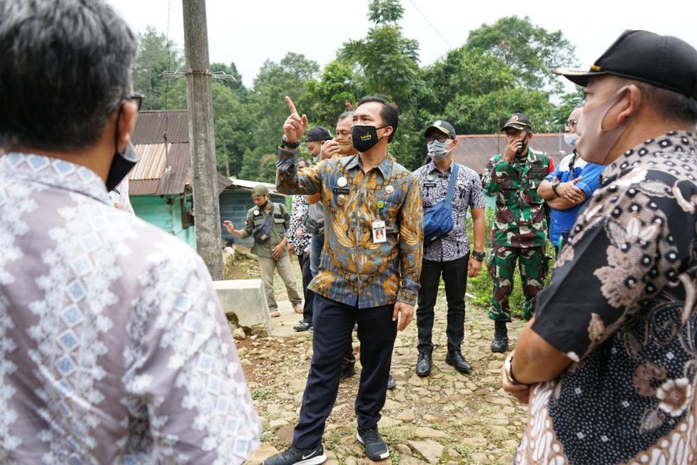 Bupati Batang, Penuhi Janji 3 Desa Dapat Menikmati Jalan Mulus