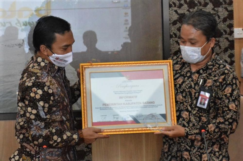 PENYERAHAN PIAGAM PENGHARGAAN KIP AWARD