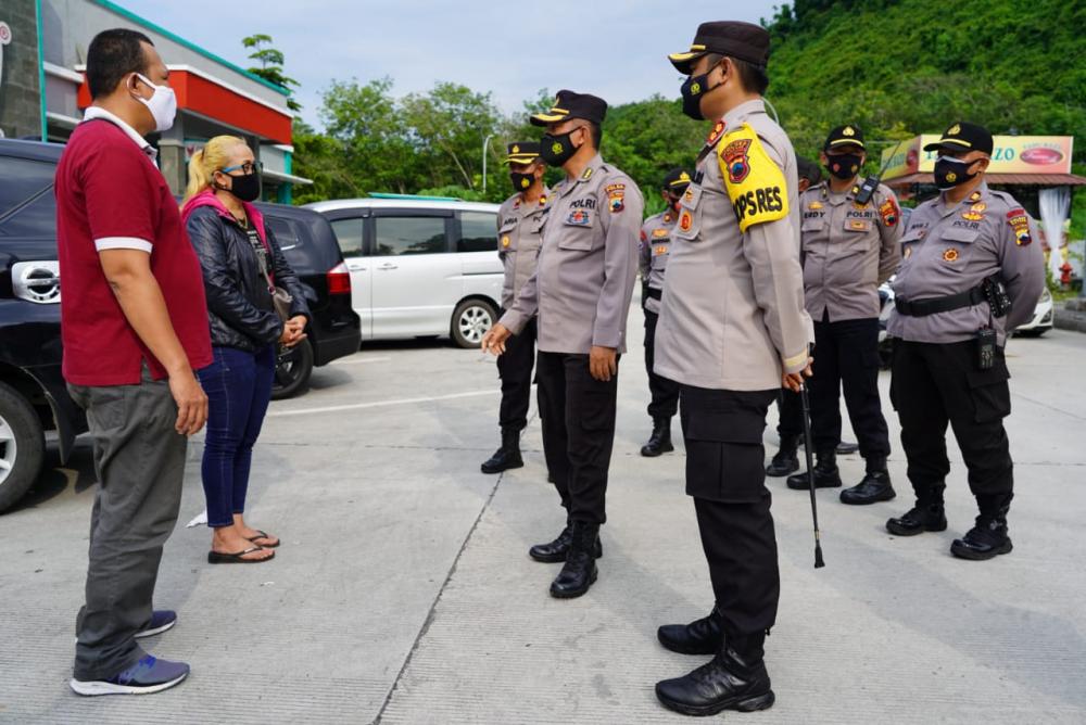 Pamatwil Polda Jateng Bersama Kapolres Batang Cek Pos Pam