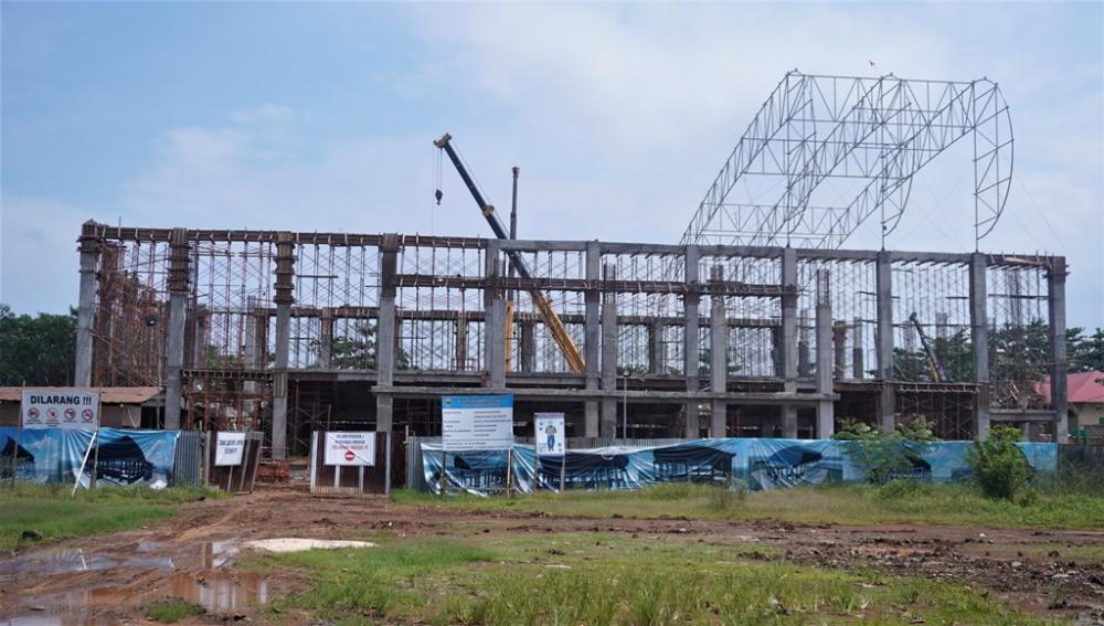 Pembangunan GOR Indoor Batang Tidak Selesai Tepat Waktu