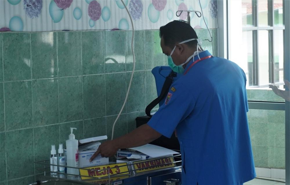 SIAPKAN ALAT VAKSINASI