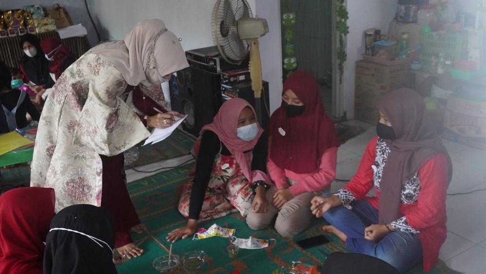 PENILAIAN LOMBA MELUKIS MASKER