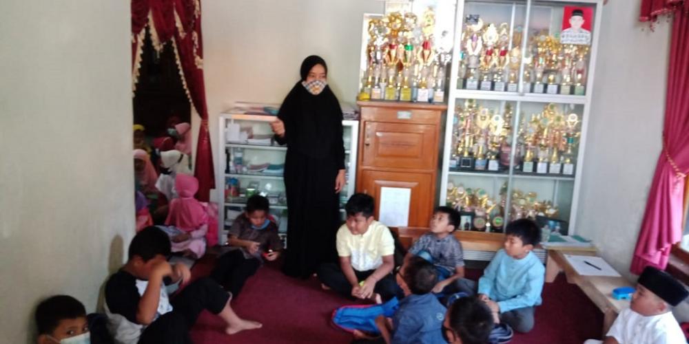 Perkuat Akhlak, Pelajar Ikuti Pesantren Kilat