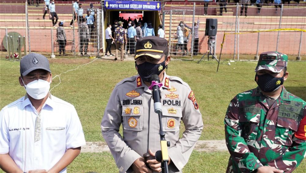 POLRES BATANG SIAPKAN 4.100 VAKSINASI 