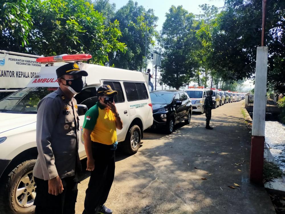 Tekan Laju Penyebaran COVID-19, Puluhan Ambulans Diturunkan
